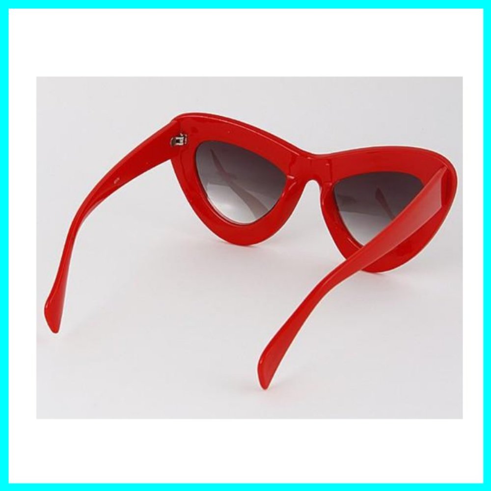 NWT Black Thick Cat Eye Sunglasses - Picture 3 of 5